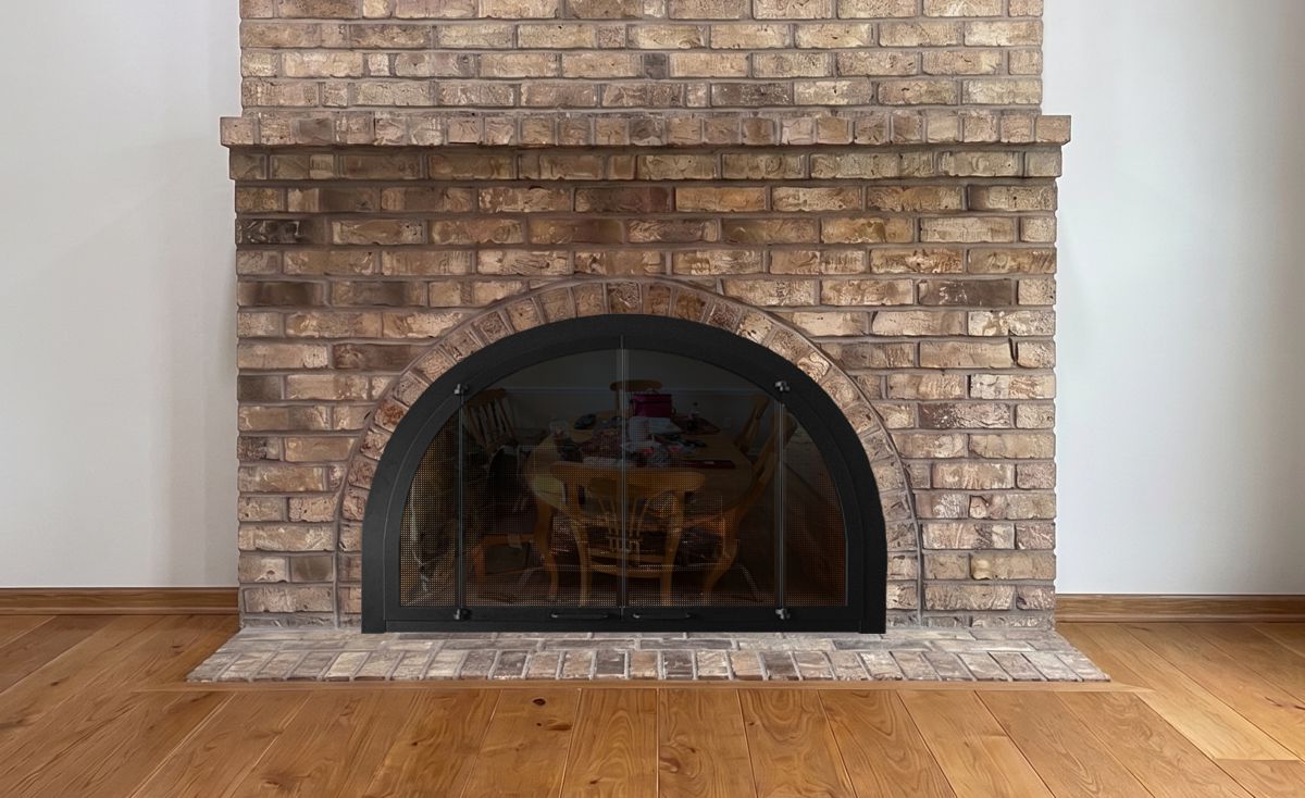 Flat Steel Full Arched Fireplace Door